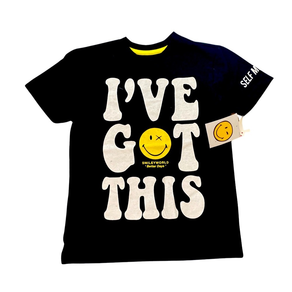 ⭐️ NWT Smiley World T-Shirt Kids ⭐️